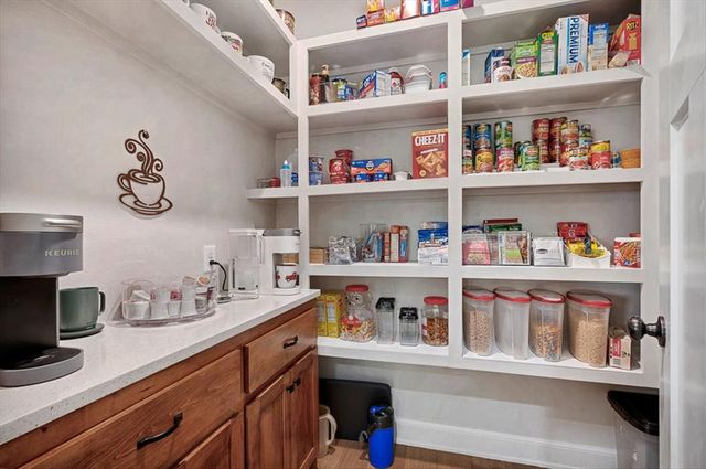 14584 Fox Lair Lane, Edmond, OK 73025