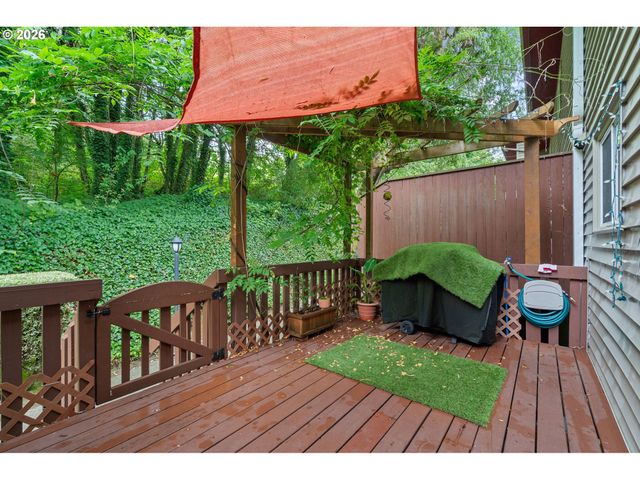 24066 Ne TREEHILL Dr, Wood Village, OR 97060