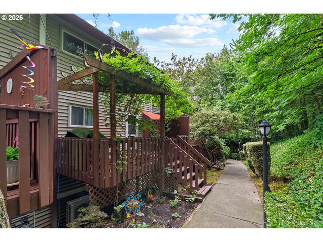 24066 Ne TREEHILL Dr, Wood Village, OR 97060