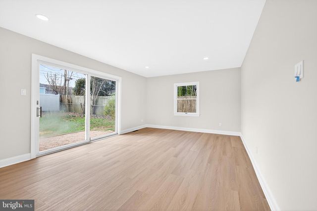 9 HAVERTOWN RD, Newark, DE 19713