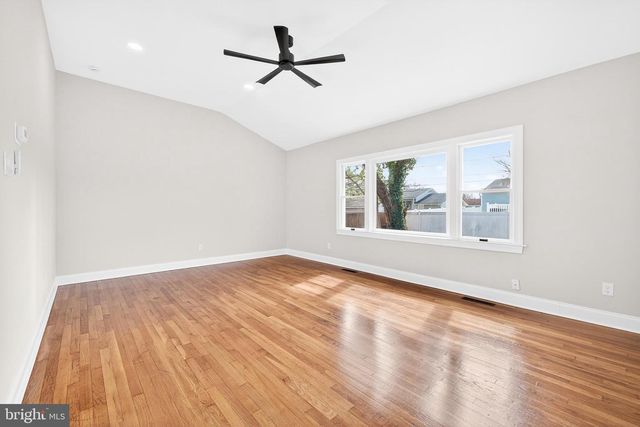 9 HAVERTOWN RD, Newark, DE 19713