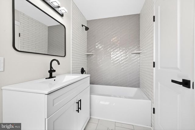 9 HAVERTOWN RD, Newark, DE 19713