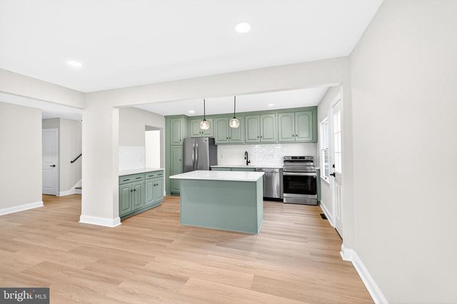 9 HAVERTOWN RD, Newark, DE 19713