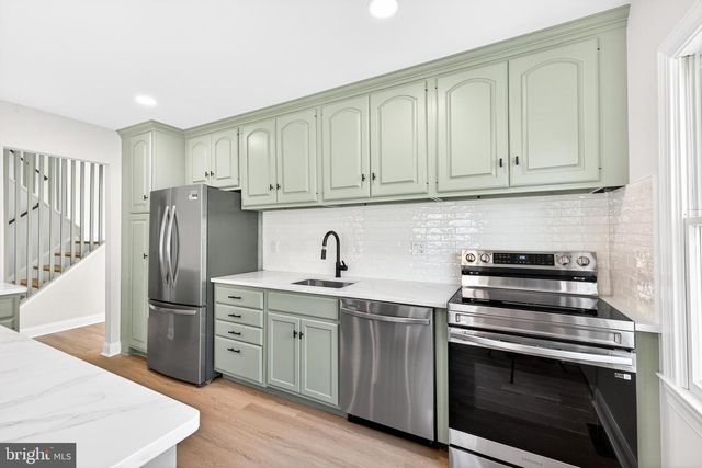 9 HAVERTOWN RD, Newark, DE 19713