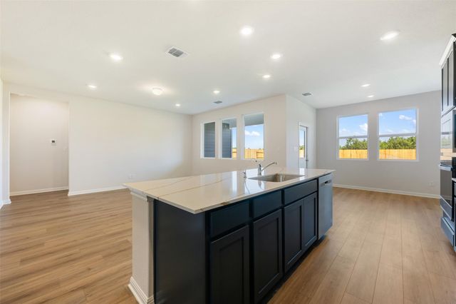 12613 Raven Meadow DR, Buda, TX 78610