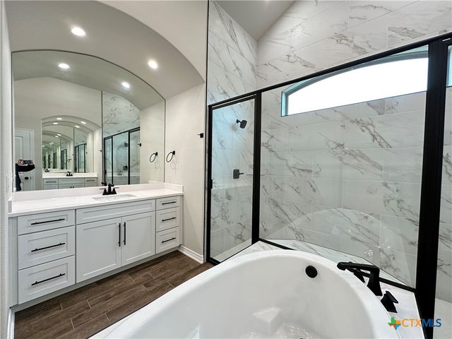132 Lasso Loop, Lorena, TX 76655