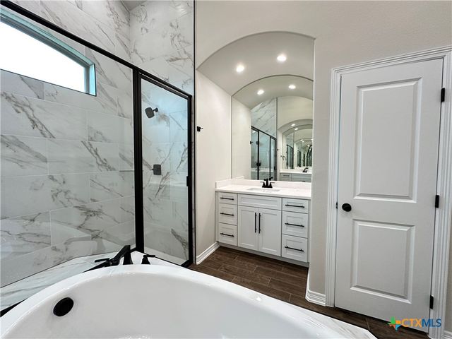 132 Lasso Loop, Lorena, TX 76655