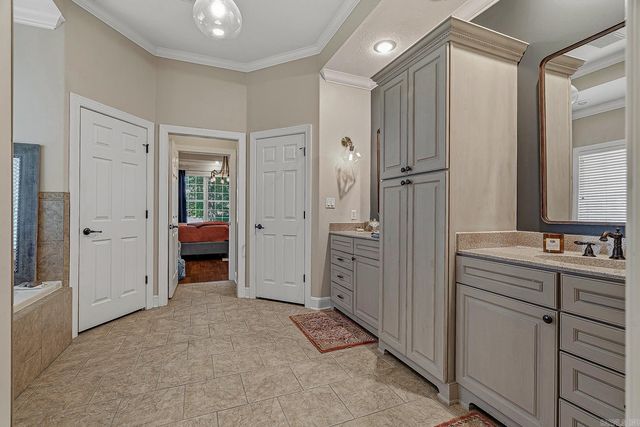 3807 Wolf Chase, Jonesboro, AR 72404