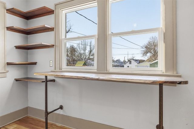 1007 10th Street SE, Cedar Rapids, IA 52401