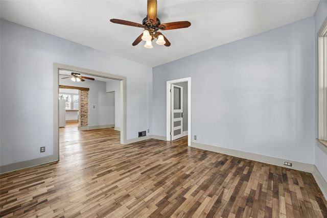 1007 10th Street SE, Cedar Rapids, IA 52401