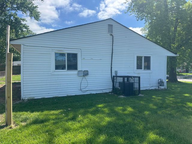 2446 Kitchner Drive, Columbus, OH 43207