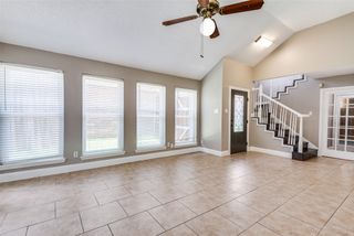 938 Boxwood Drive, Lewisville, TX 75067