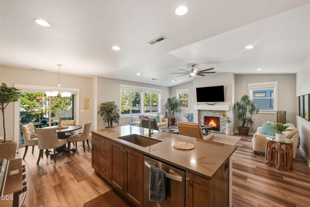 51953 Campfire Drive, La Pine, OR 97739