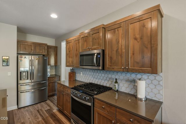 51953 Campfire Drive, La Pine, OR 97739