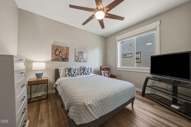 51953 Campfire Drive, La Pine, OR 97739