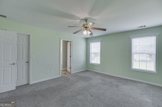352 Olde Wick Trail, Hoschton, GA 30548