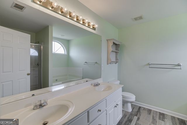 352 Olde Wick Trail, Hoschton, GA 30548