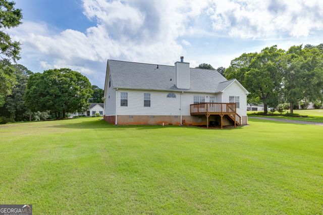 352 Olde Wick Trail, Hoschton, GA 30548