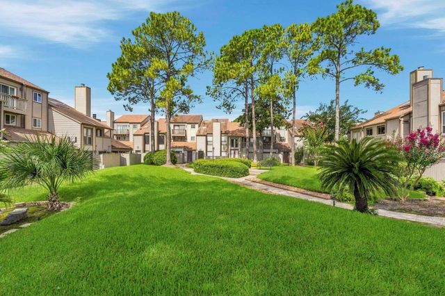 1063 Country Place Drive 1063, Houston, TX 77079