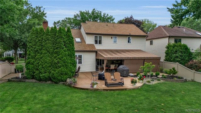 66 Beachridge Drive, Amherst, NY 14051