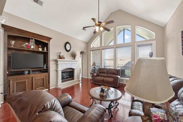 26610 Bellwood Pines Drive, Katy, TX 77494