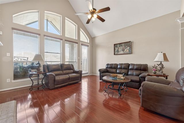 26610 Bellwood Pines Drive, Katy, TX 77494