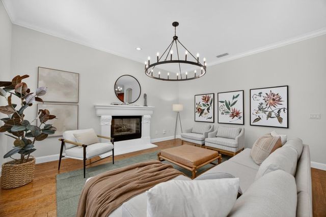 1096 Elsworth Way, Folsom, CA 95630