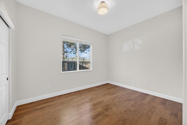 1096 Elsworth Way, Folsom, CA 95630