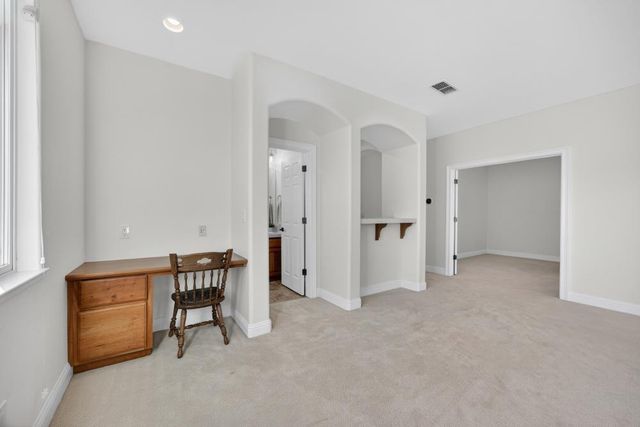 1096 Elsworth Way, Folsom, CA 95630