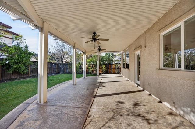 1096 Elsworth Way, Folsom, CA 95630