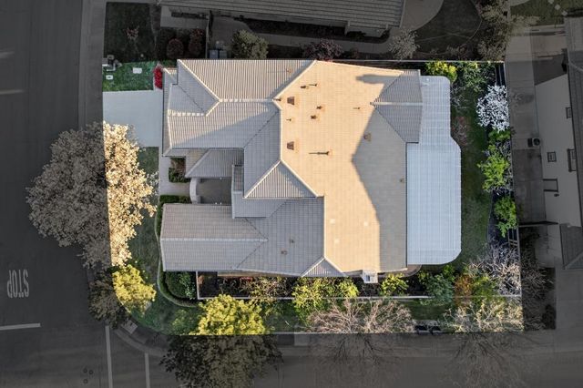 1096 Elsworth Way, Folsom, CA 95630