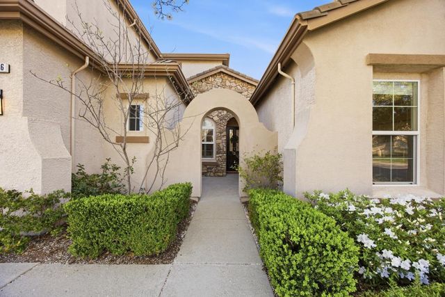 1096 Elsworth Way, Folsom, CA 95630