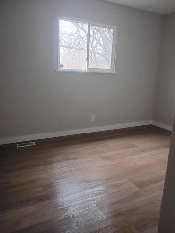 1296 Peachtree Street, Beecher T-wi, MI 48458