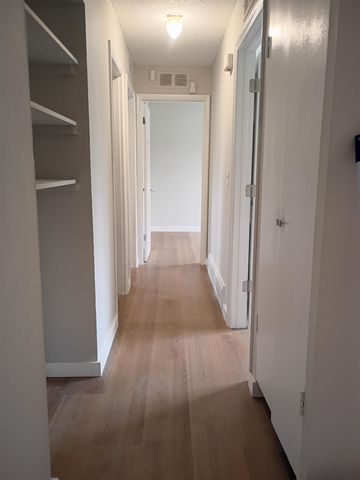 1296 Peachtree Street, Beecher T-wi, MI 48458