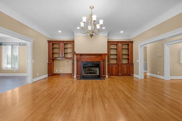2006 Brunswick Dr, Lebanon, TN 37087