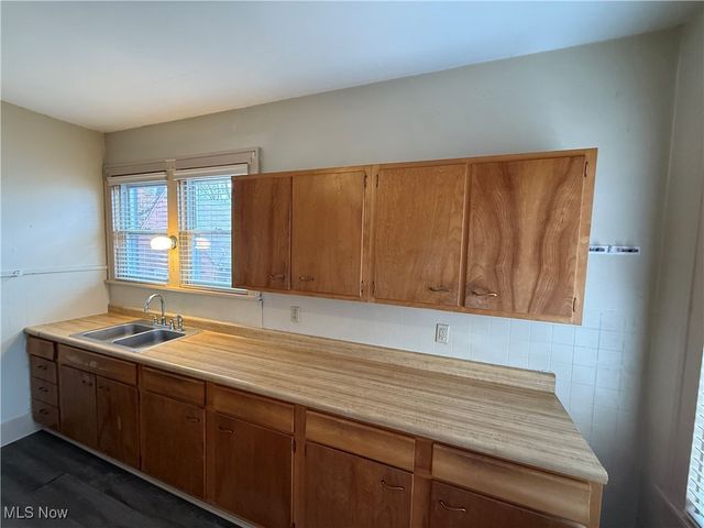 760 Woodlawn Road, Steubenville, OH 43952