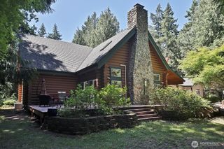 4345 Glendale Rd, Clinton, WA 98236