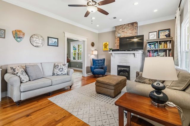 2075 Old Whitley Road, London, KY 40744
