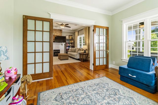 2075 Old Whitley Road, London, KY 40744