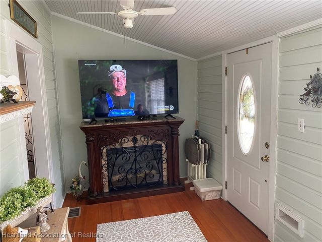 118 E Circle Street, Avon Park, FL 33825