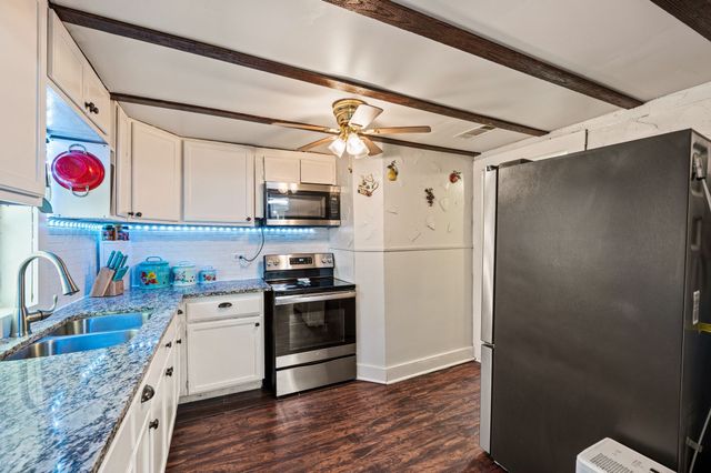 309 E 1st Street, Keene, TX 76059