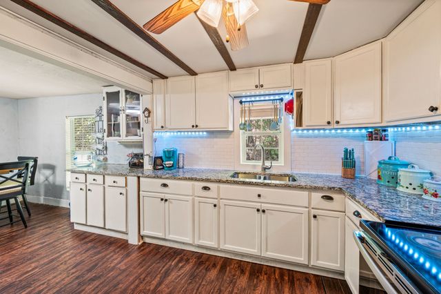 309 E 1st Street, Keene, TX 76059