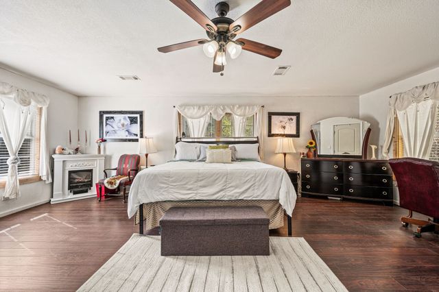 309 E 1st Street, Keene, TX 76059