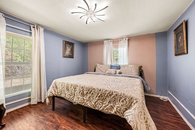 309 E 1st Street, Keene, TX 76059