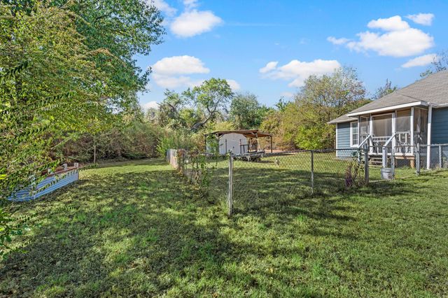 309 E 1st Street, Keene, TX 76059