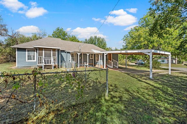 309 E 1st Street, Keene, TX 76059