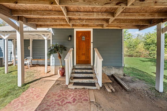 309 E 1st Street, Keene, TX 76059