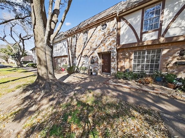 8101 Amelia Road 404, Houston, TX 77055