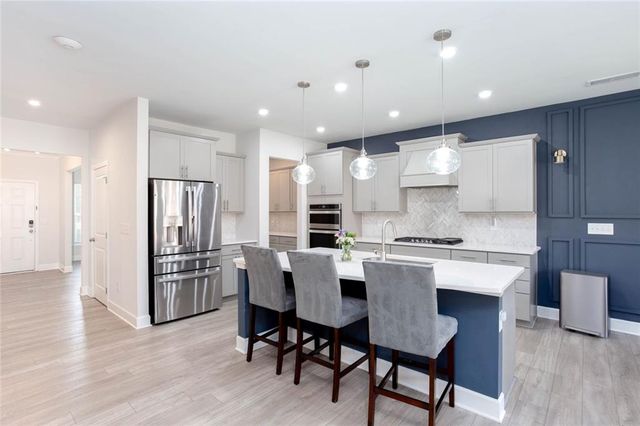 2000 Garvin Road, Acworth, GA 30101