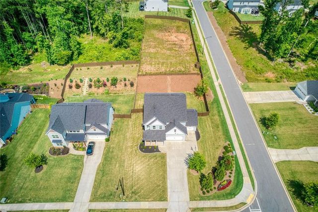 2000 Garvin Road, Acworth, GA 30101